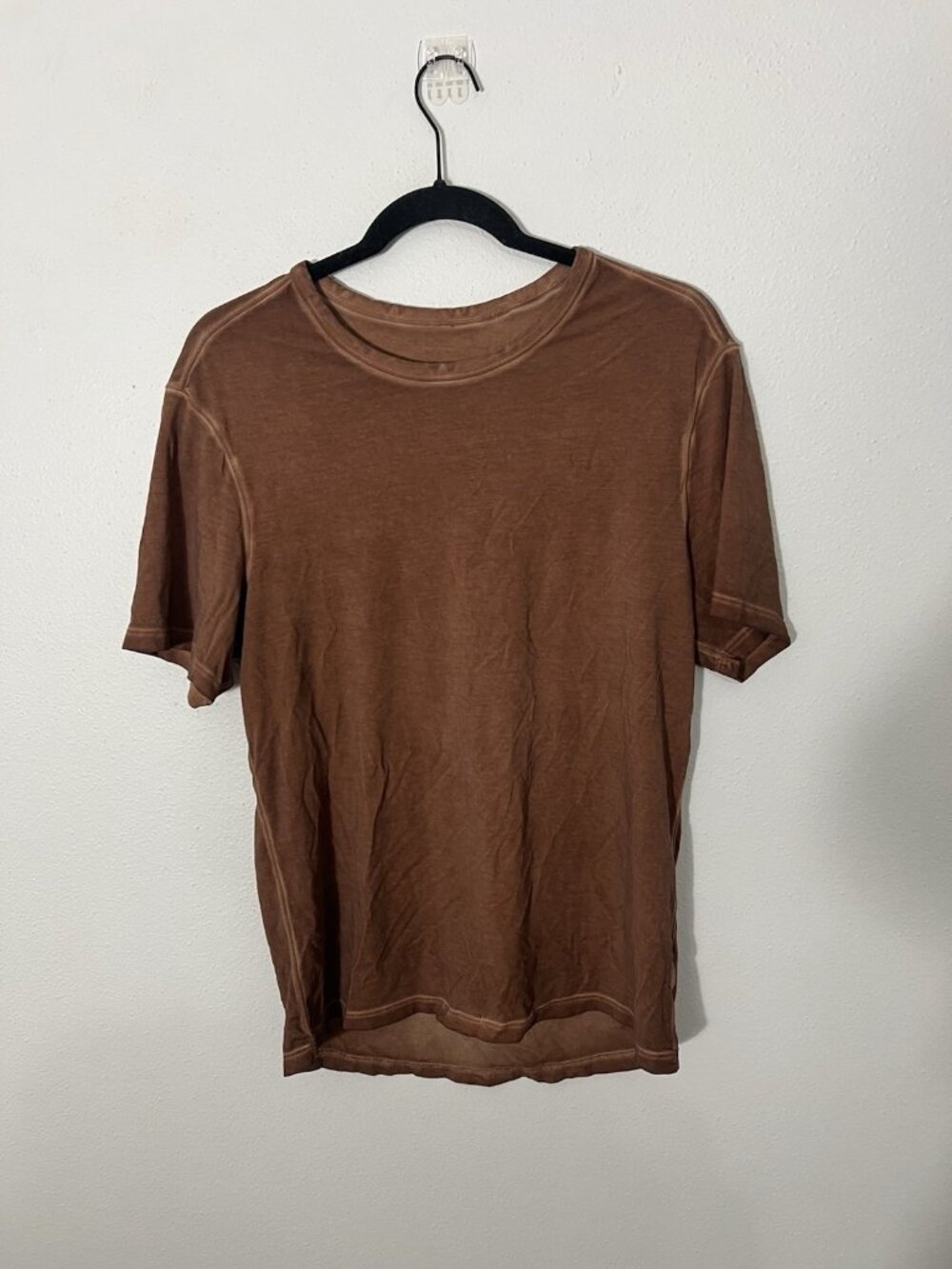 Lululemon 5 Year Basic Tee Orange Size Medium